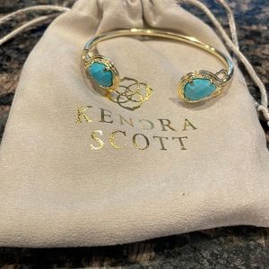 Kendra Scott bracelet